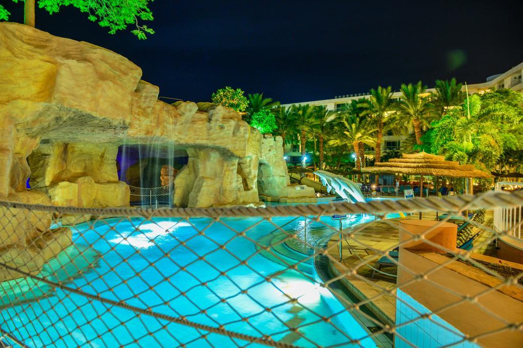 Club Hotel Eilat - All Suites Hotel Exterior photo